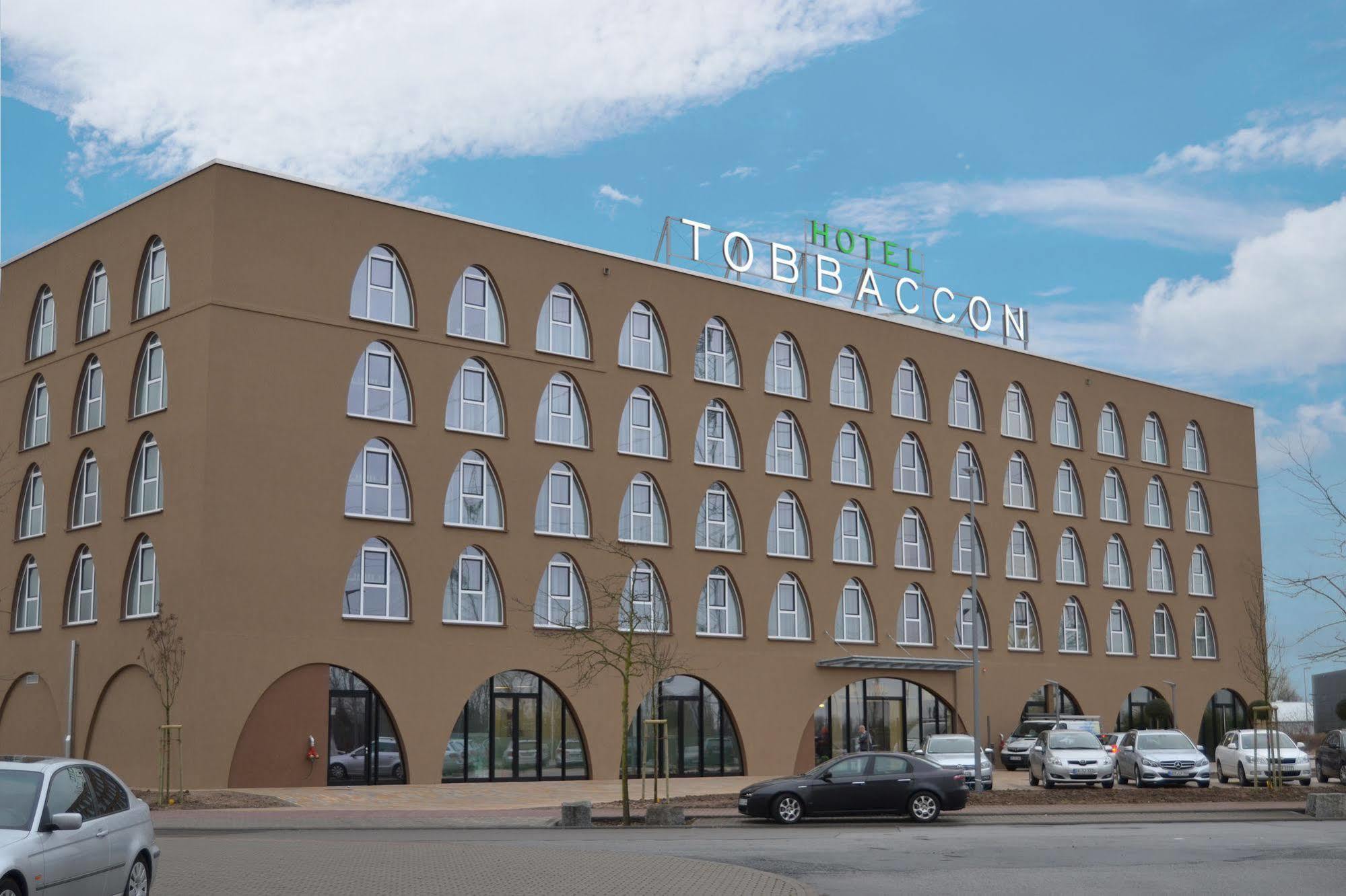 Tobbaccon Hotel เบนส์ไฮม์ ภายนอก รูปภาพ